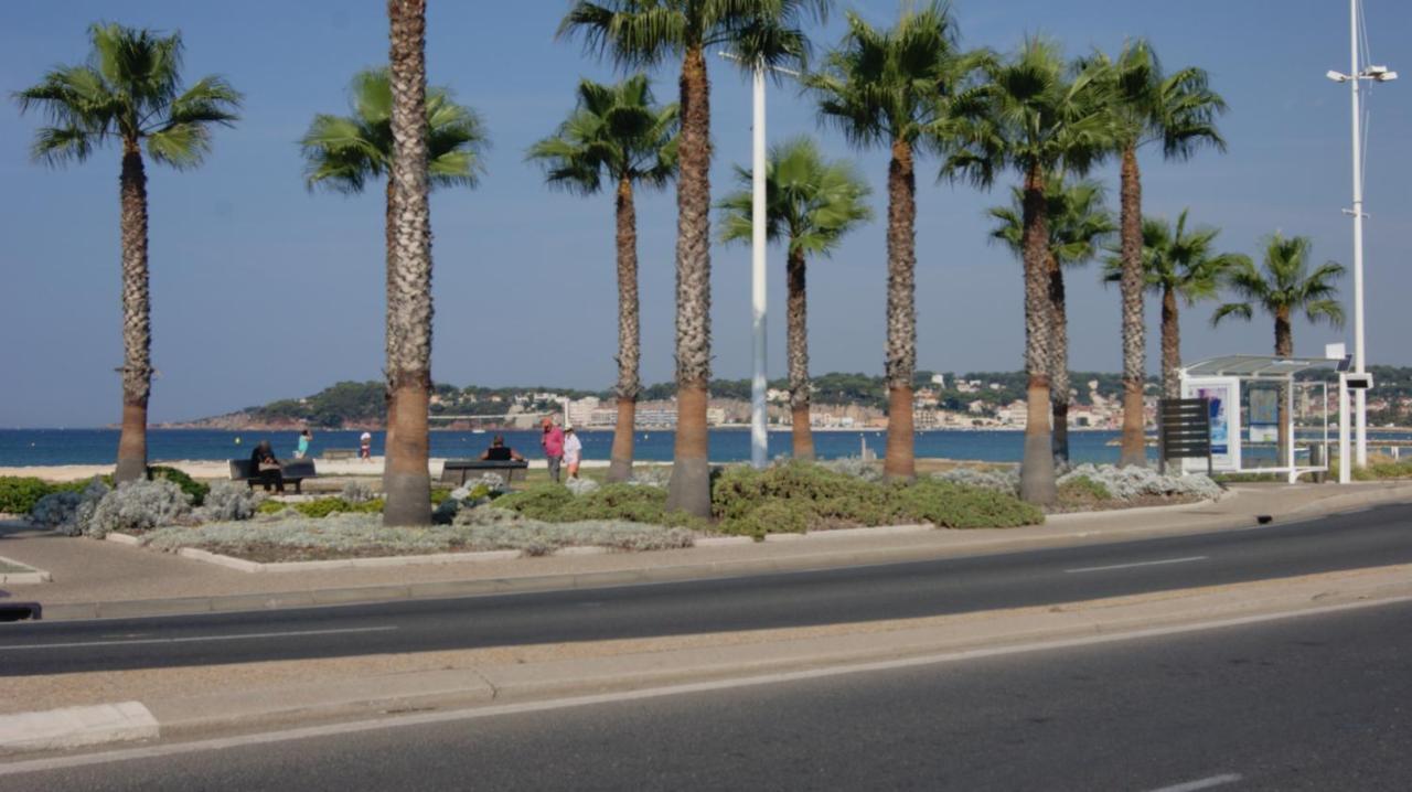 Studio 150 M De La Mer Six-Fours-les-Plages Exterior foto